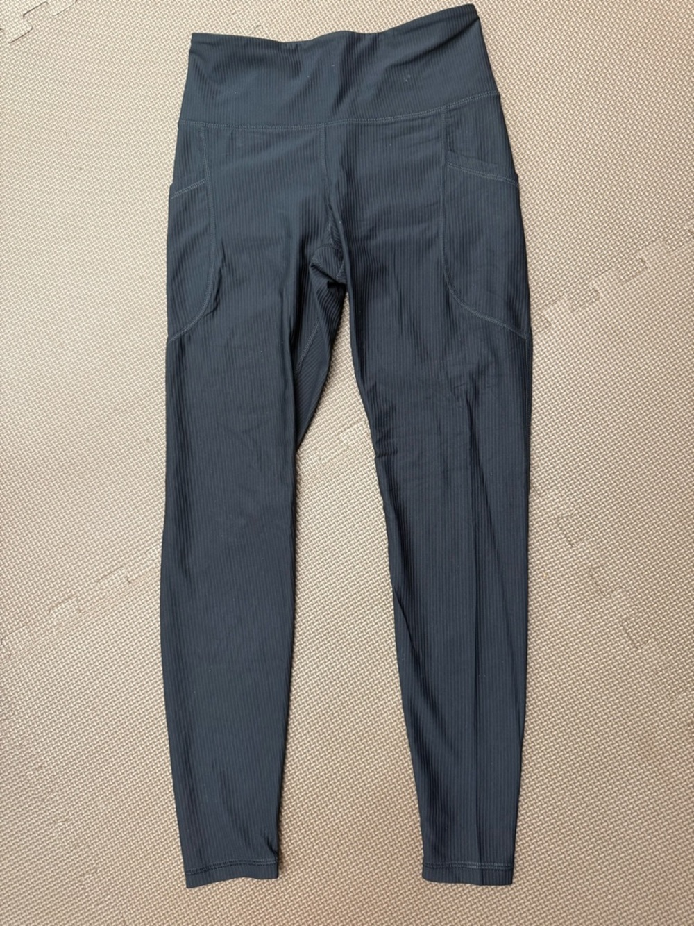 Old Navy ribbed PowerSoft leggings in black